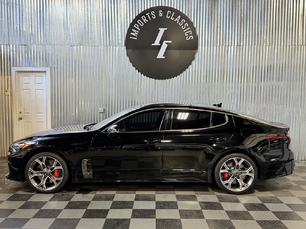 Kia Stinger GT1 2018
