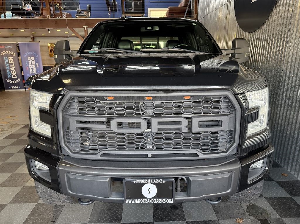 Ford F-150 Lariat SuperCrew 4WD 2015