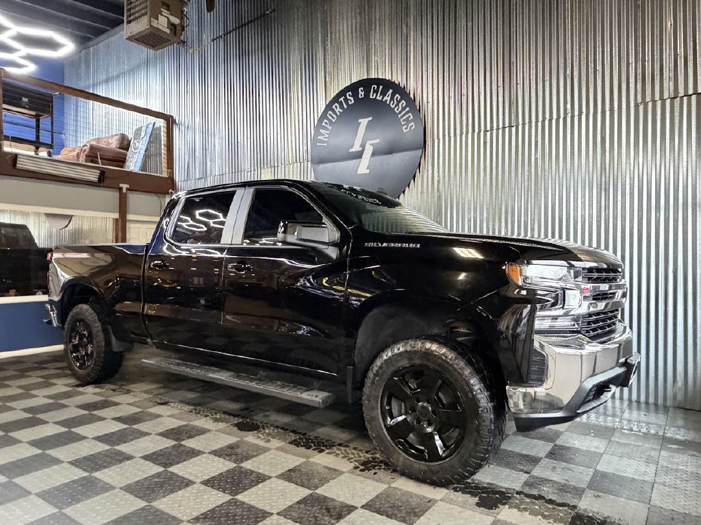 Chevrolet Silverado 1500 LT Crew Cab 4WD 2020