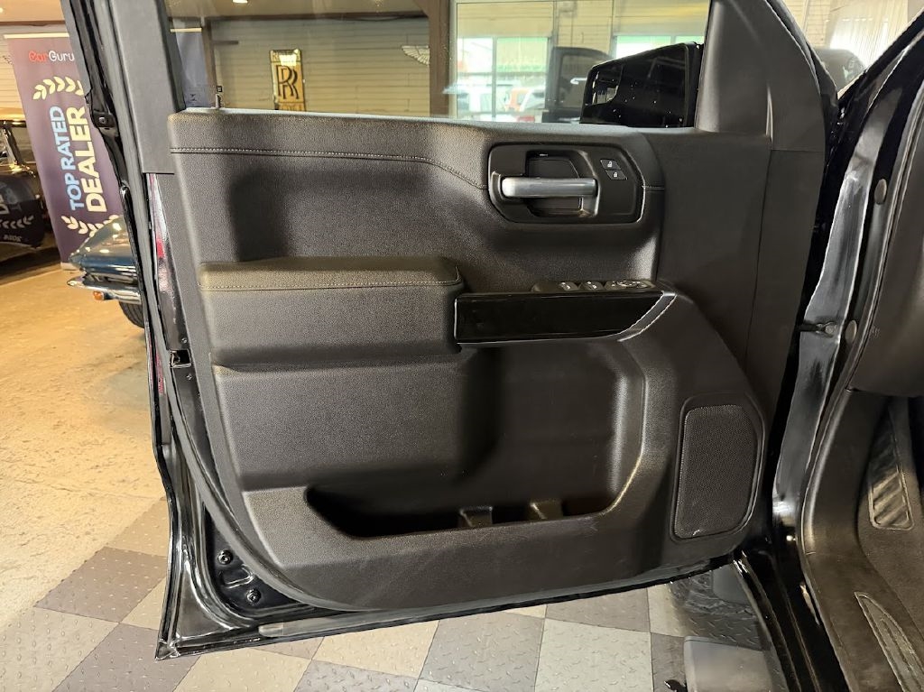 Chevrolet Silverado 1500 LT Crew Cab 4WD 2020