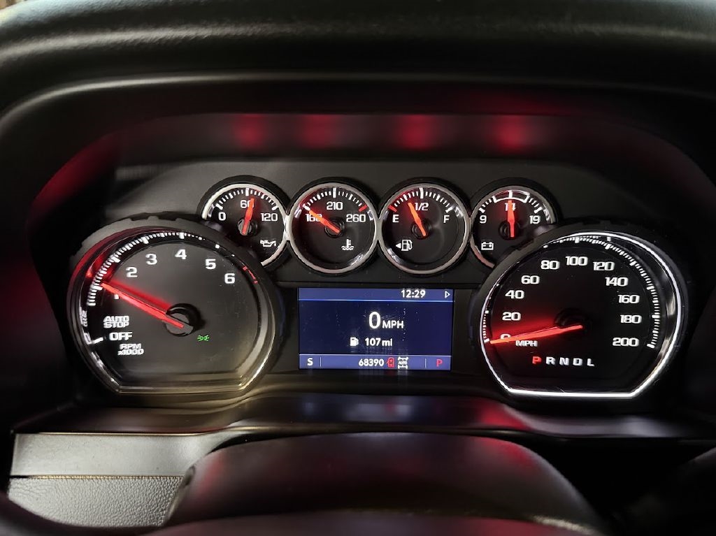 Chevrolet Silverado 1500 LT Crew Cab 4WD 2020