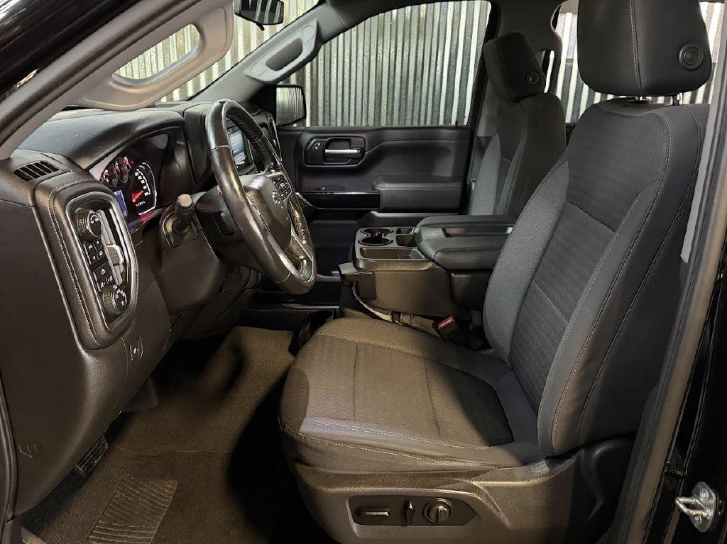 Chevrolet Silverado 1500 LT Crew Cab 4WD 2020