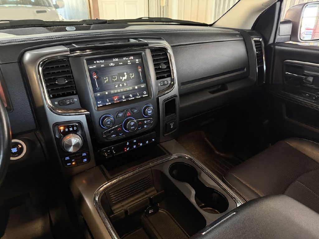 RAM 1500 Sport Crew Cab SWB 4WD 2018