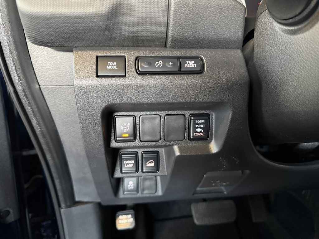 Nissan Frontier S Crew Cab 4WD 2022