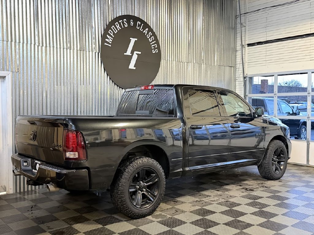 RAM 1500 Sport Crew Cab SWB 4WD 2015