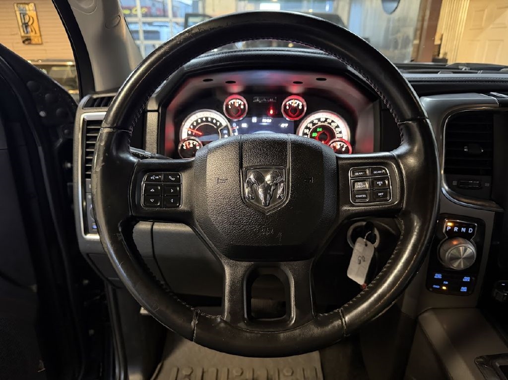 RAM 1500 Sport Crew Cab SWB 4WD 2015