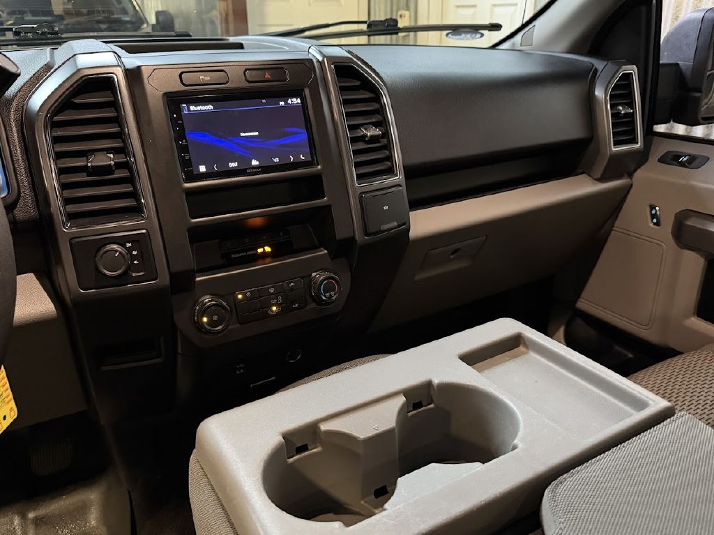 Ford F-150 XLT 4WD SuperCrew 5.5' Box 2017