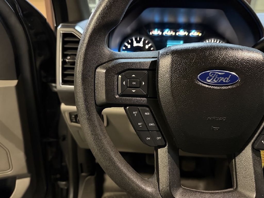 Ford F-150 XLT 4WD SuperCrew 5.5' Box 2017