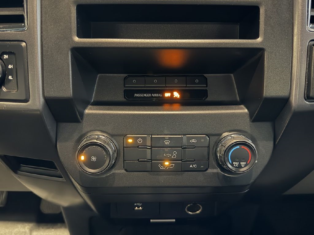 Ford F-150 XLT 4WD SuperCrew 5.5' Box 2017