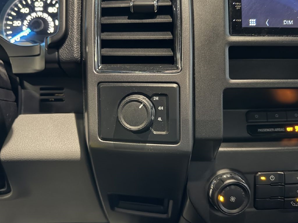 Ford F-150 XLT 4WD SuperCrew 5.5' Box 2017