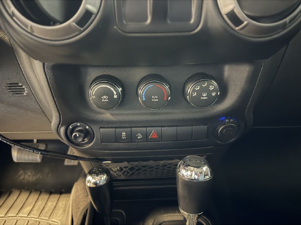 Jeep Wrangler Sport 4WD 2017