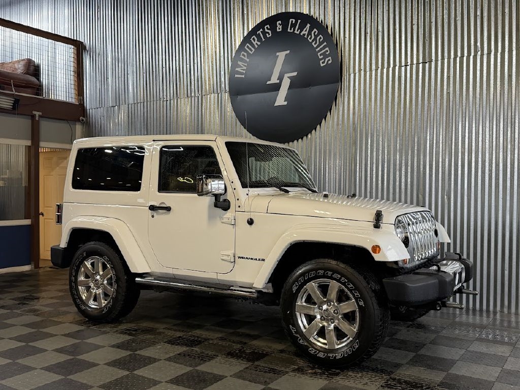 Jeep Wrangler Sahara 4WD 2012