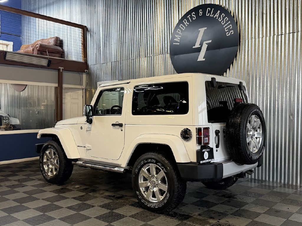 Jeep Wrangler Sahara 4WD 2012