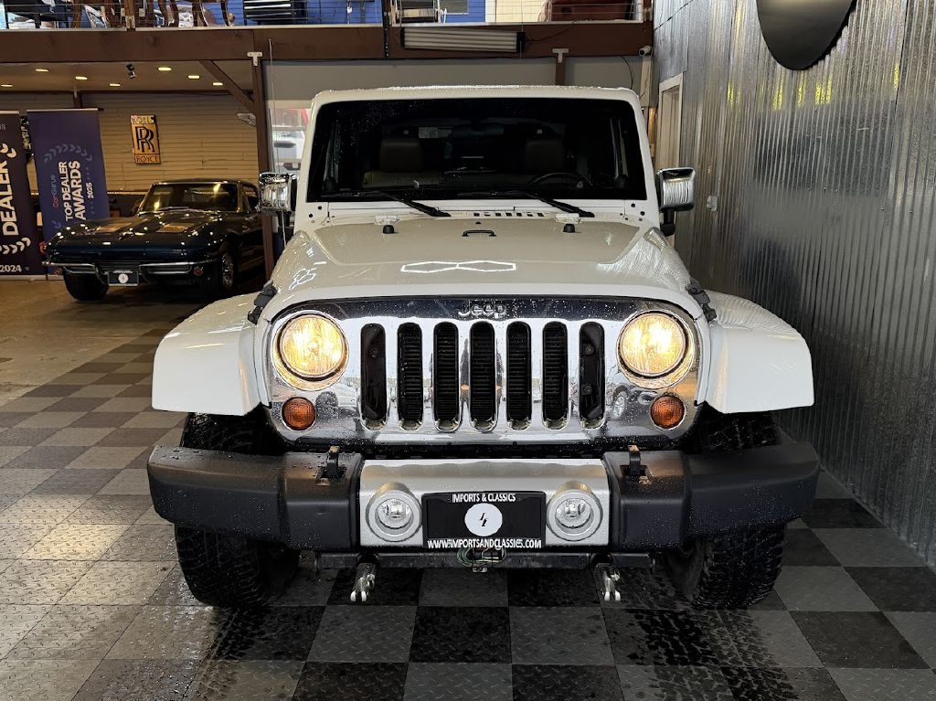Jeep Wrangler Sahara 4WD 2012