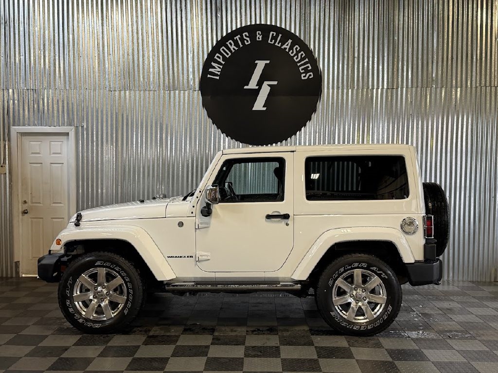 Jeep Wrangler Sahara 4WD 2012