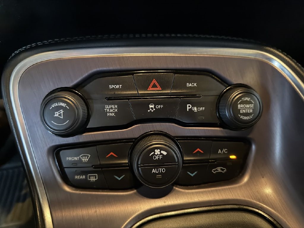 Dodge Challenger R/T 2015