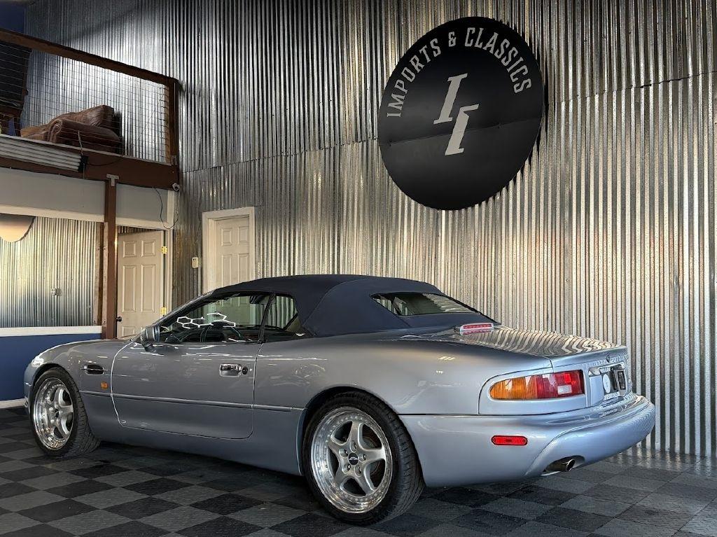 Aston Martin DB7 Volante 1997