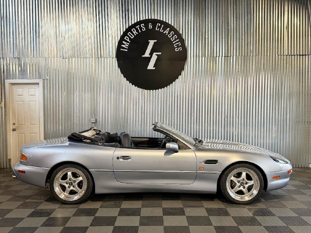 Aston Martin DB7 Volante 1997