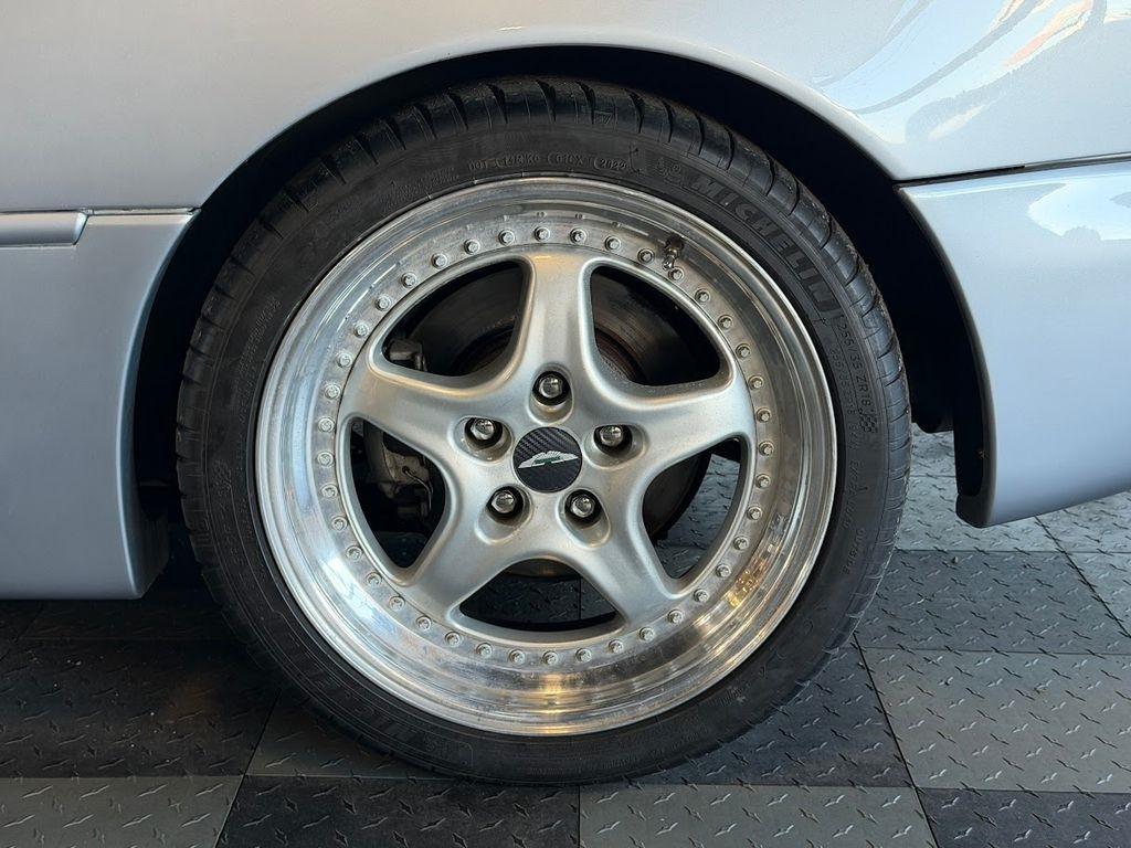 Aston Martin DB7 Volante 1997