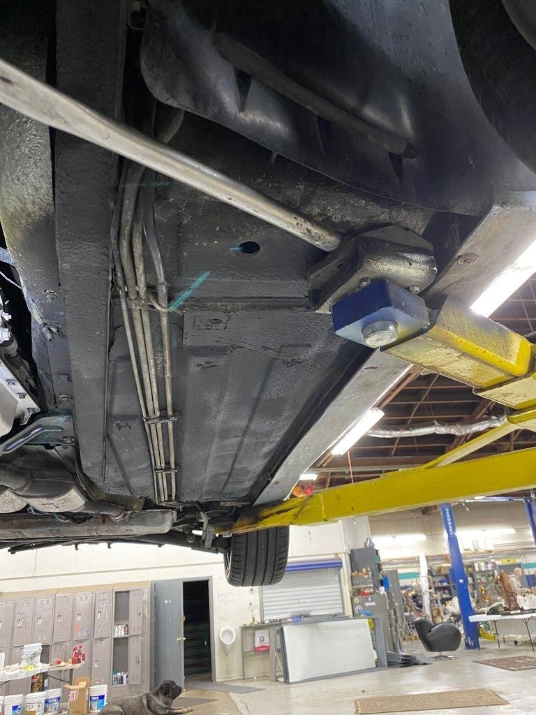 Aston Martin DB7 Volante 1997