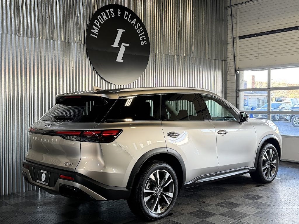 Infiniti QX60 LUXE AWD 2023