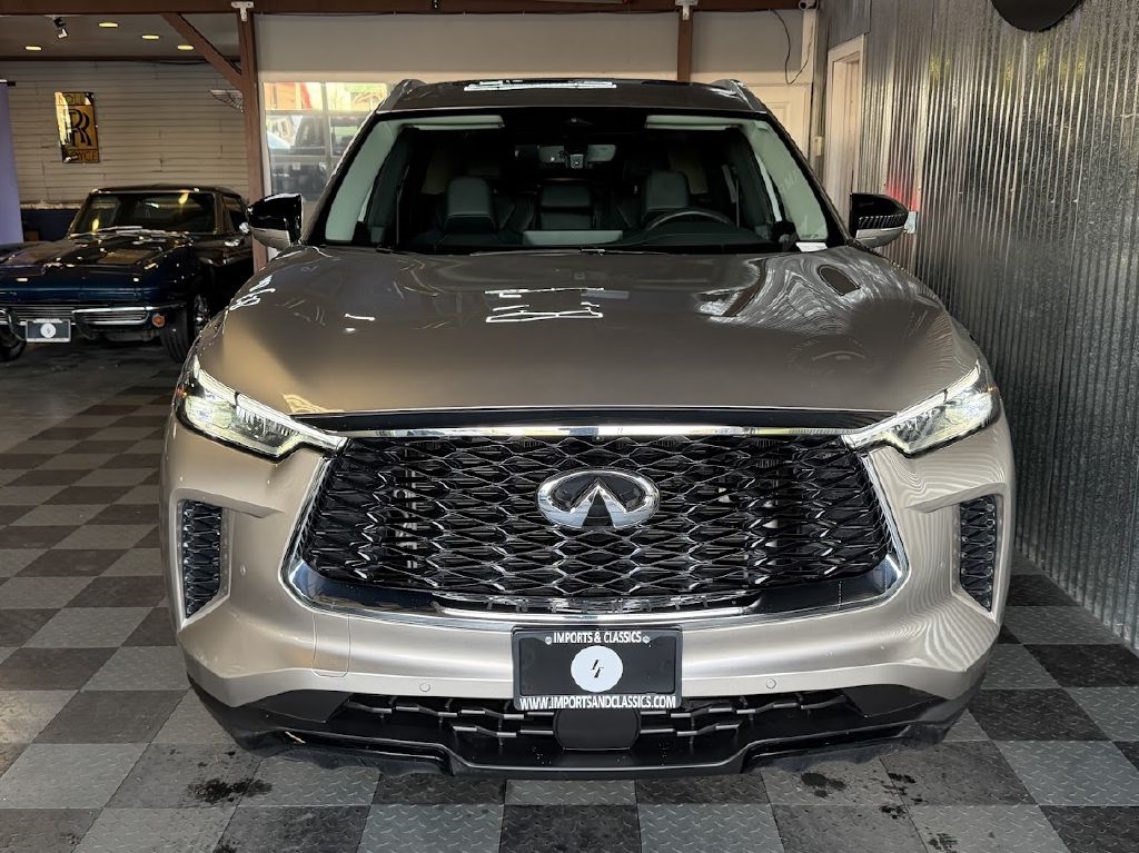 Infiniti QX60 LUXE AWD 2023