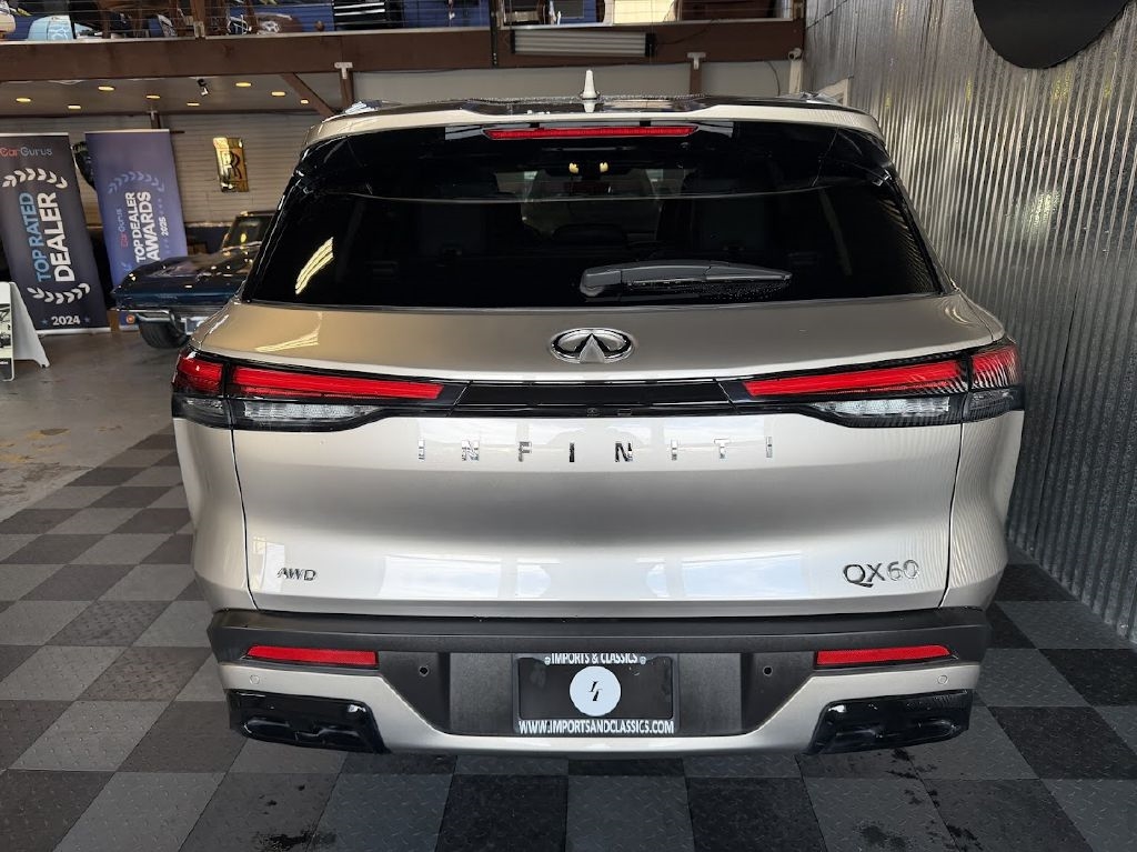 Infiniti QX60 LUXE AWD 2023