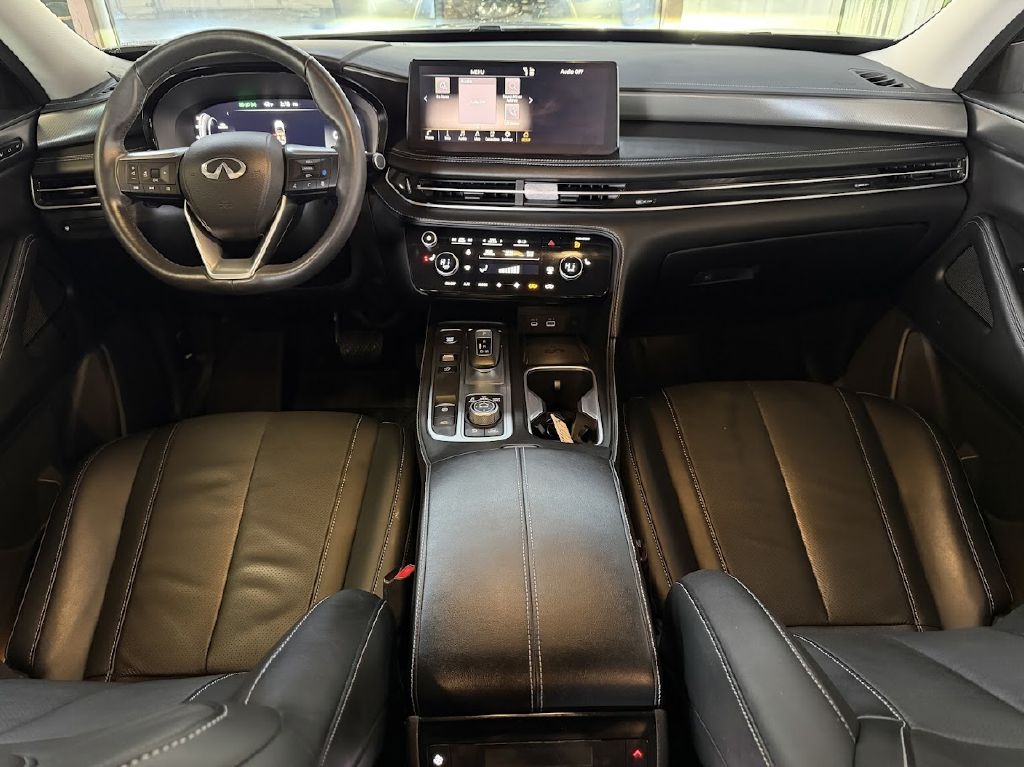 Infiniti QX60 LUXE AWD 2023