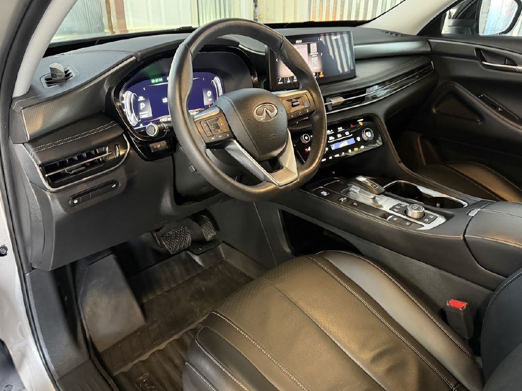 Infiniti QX60 LUXE AWD 2023