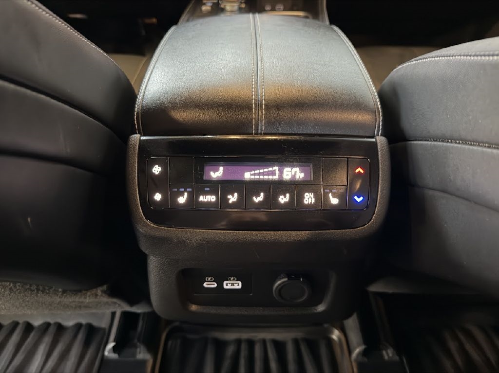 Infiniti QX60 LUXE AWD 2023