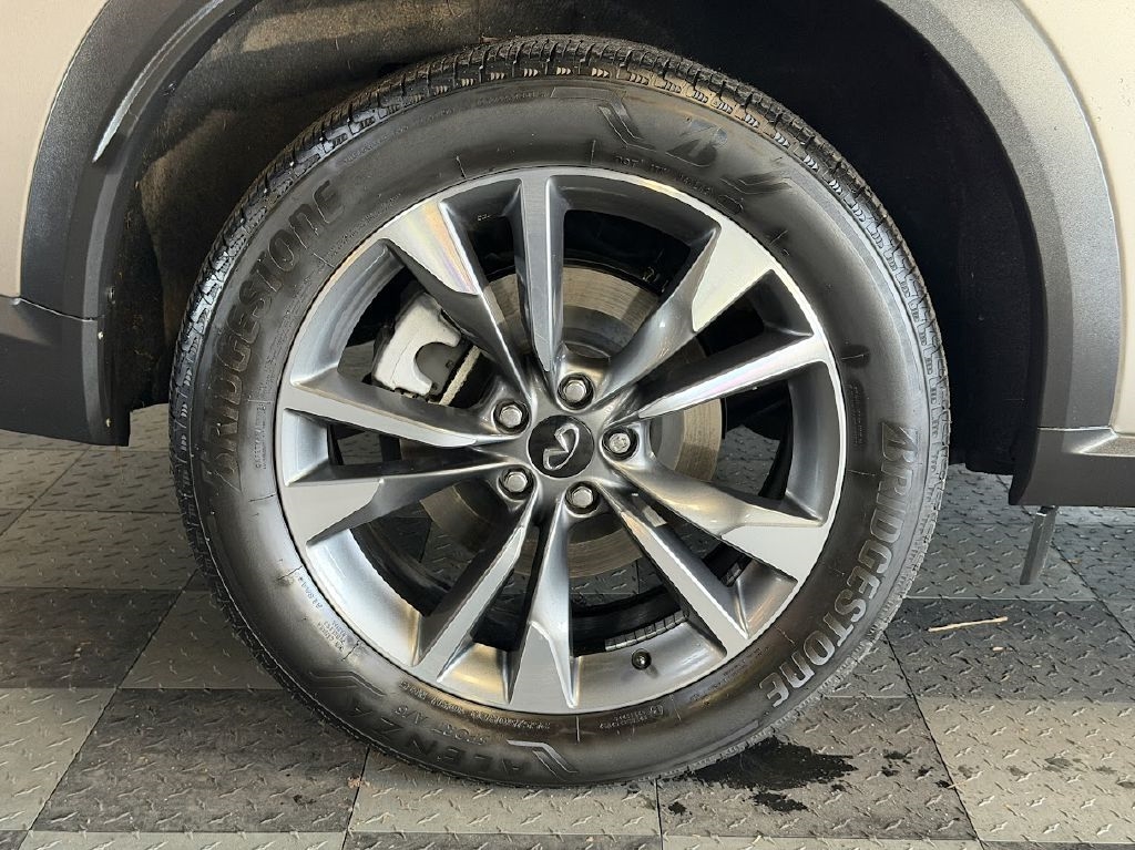 Infiniti QX60 LUXE AWD 2023