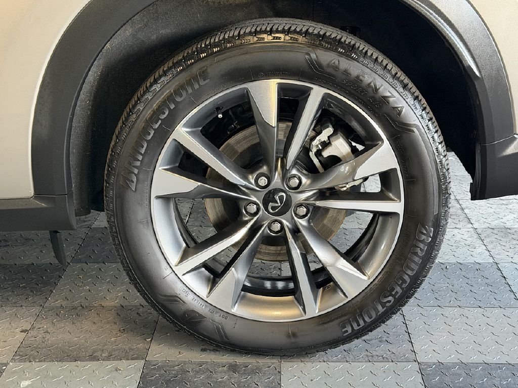 Infiniti QX60 LUXE AWD 2023