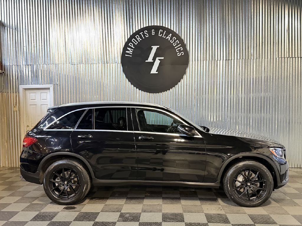Mercedes-Benz GLC-Class GLC300 4MATIC 2016