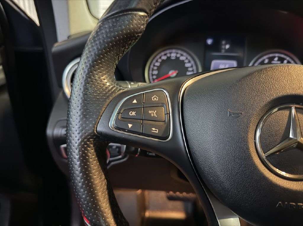 Mercedes-Benz GLC-Class GLC300 4MATIC 2016