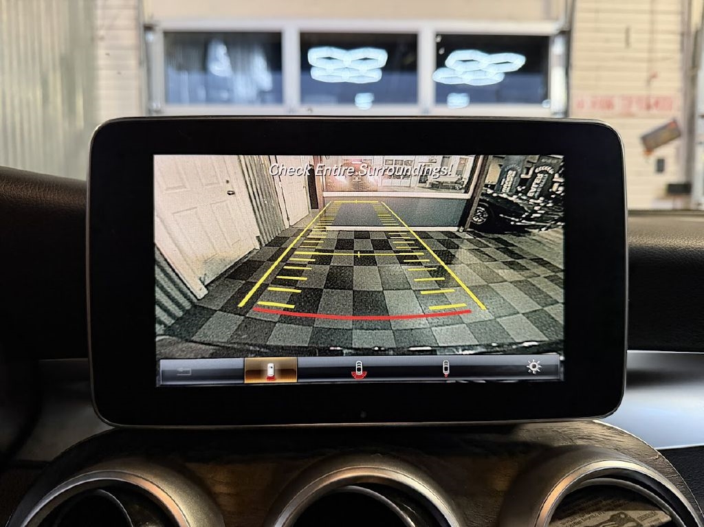 Mercedes-Benz GLC-Class GLC300 4MATIC 2016