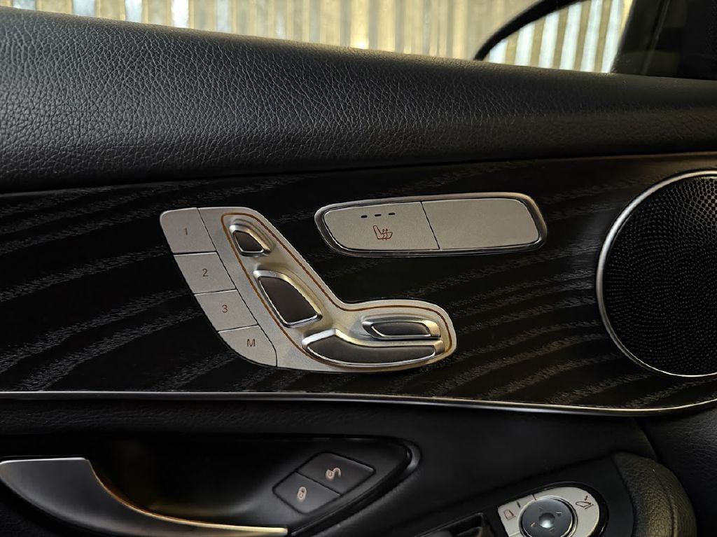 Mercedes-Benz GLC-Class GLC300 4MATIC 2016