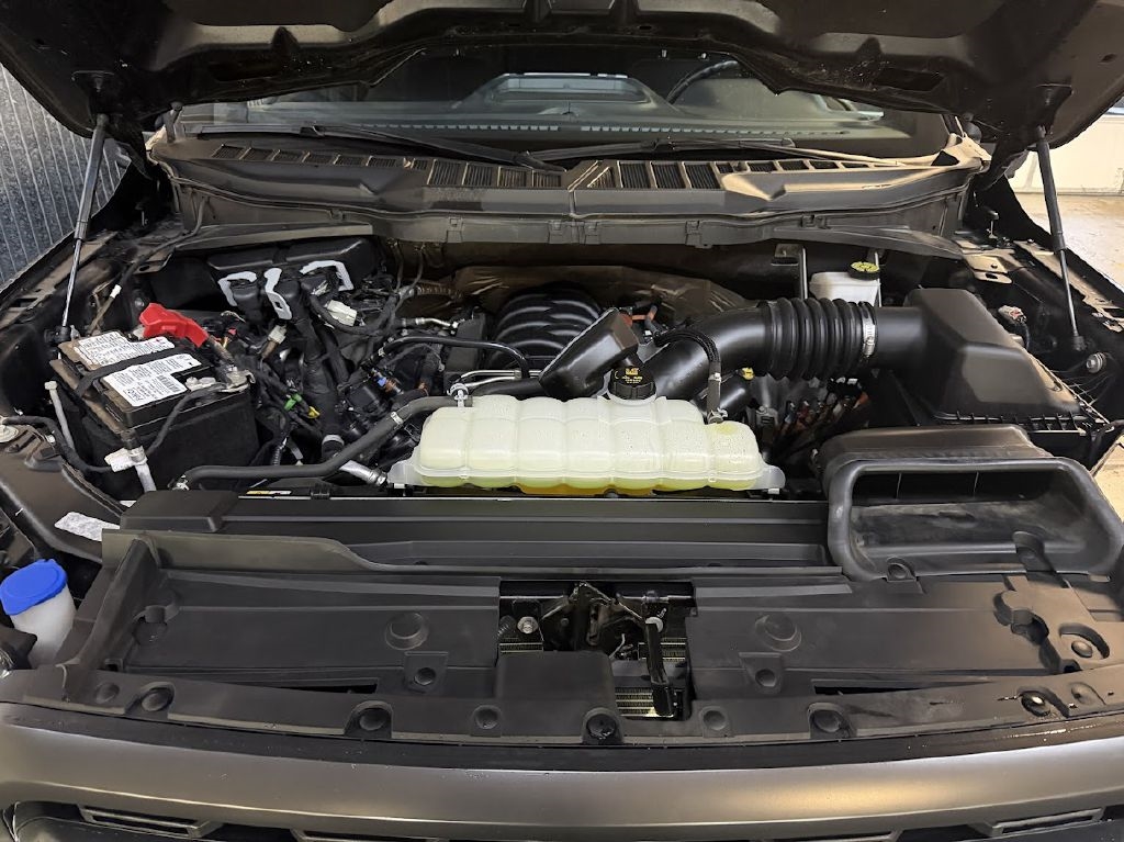 Ford F-150 XLT SuperCrew 6.5-ft Box 4WD 2023