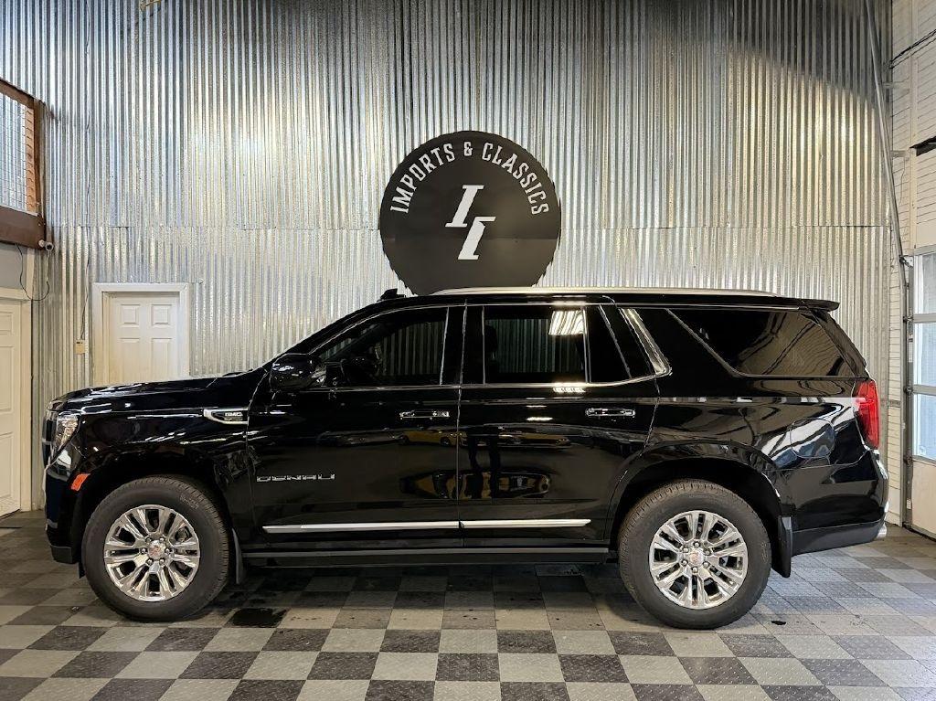 GMC Yukon Denali 4WD 2021