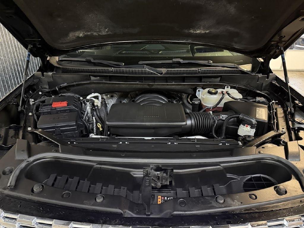 GMC Yukon Denali 4WD 2021