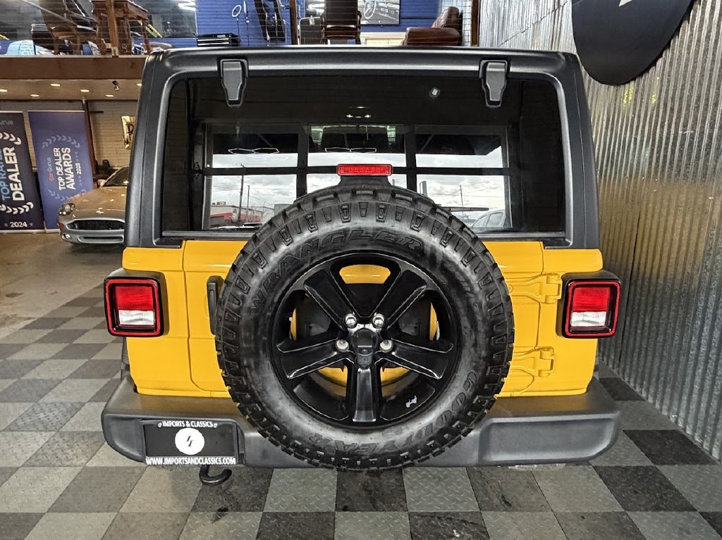 Jeep Wrangler Unlimited Sport 2021