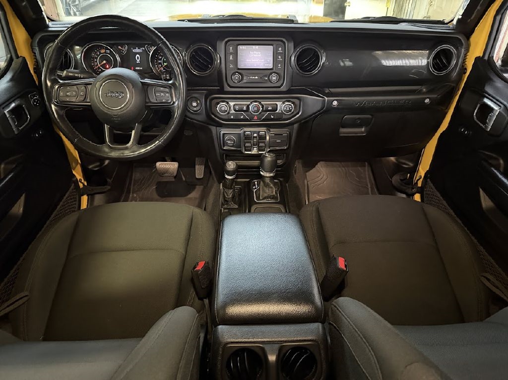 Jeep Wrangler Unlimited Sport 2021