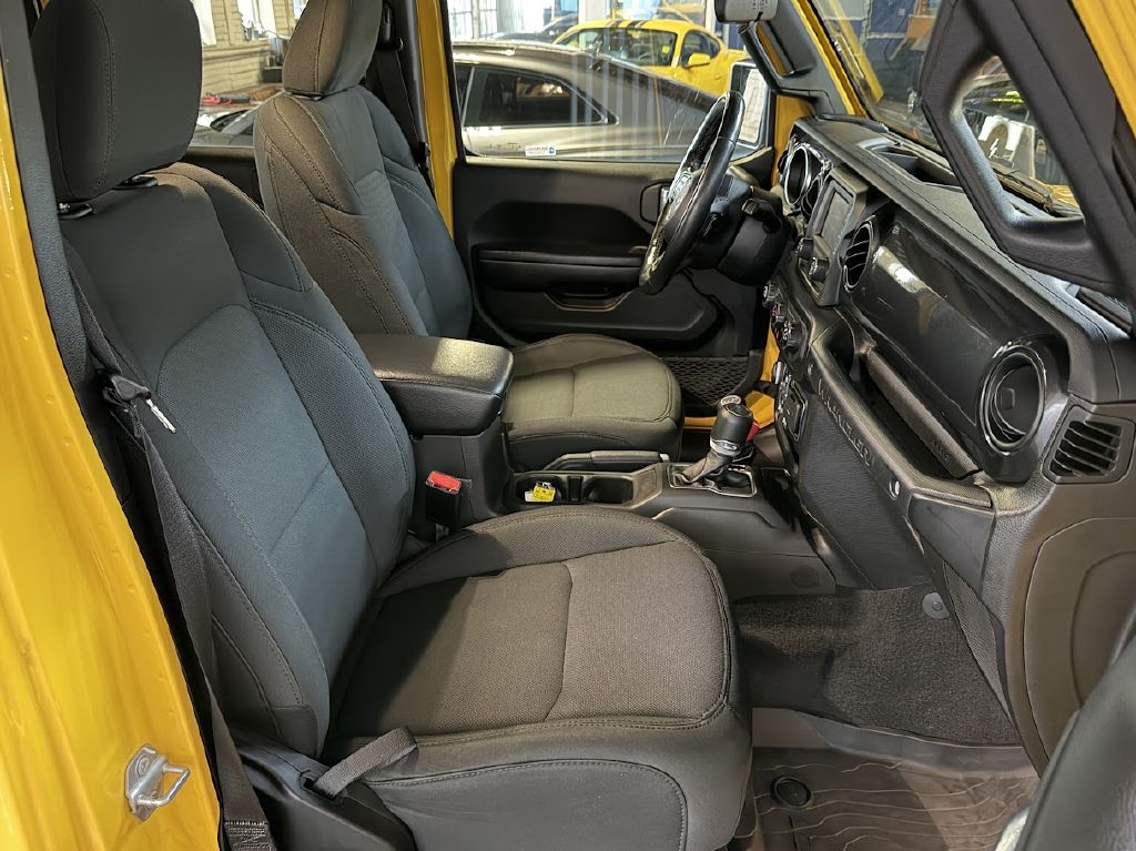 Jeep Wrangler Unlimited Sport 2021