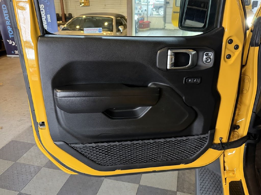 Jeep Wrangler Unlimited Sport 2021