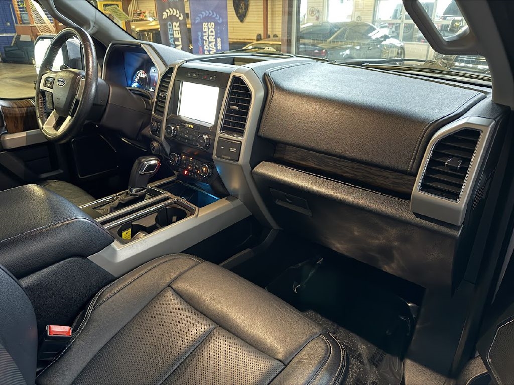 Ford F-150 Lariat 4WD SuperCrew 5.5' Box 2019