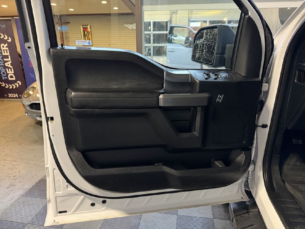 Ford F-150 XLT 4WD SuperCrew 6.5' Box 2017