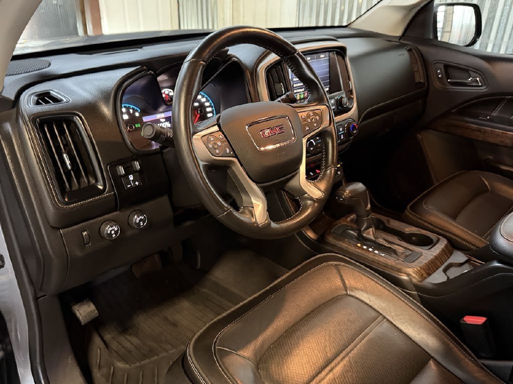 GMC Canyon Denali Crew Cab 4WD 2021