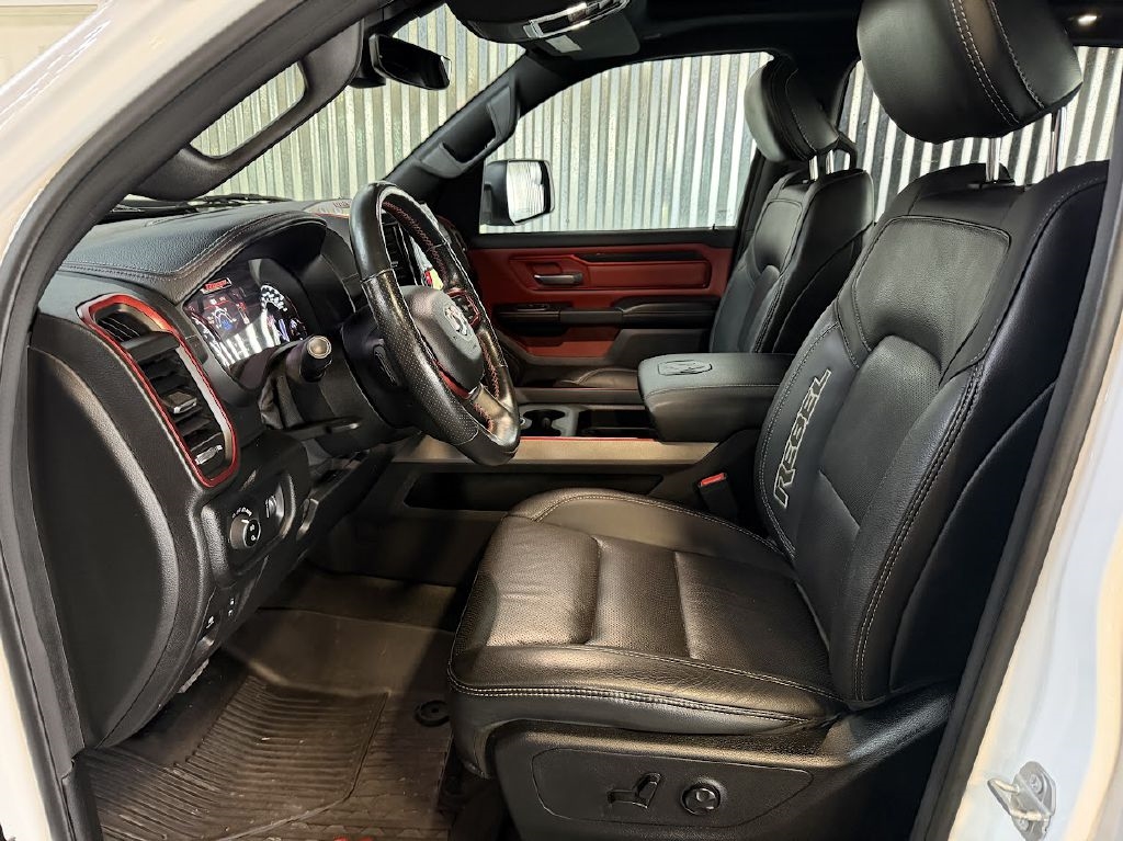 RAM 1500 Rebel Crew Cab SB 4WD 2020