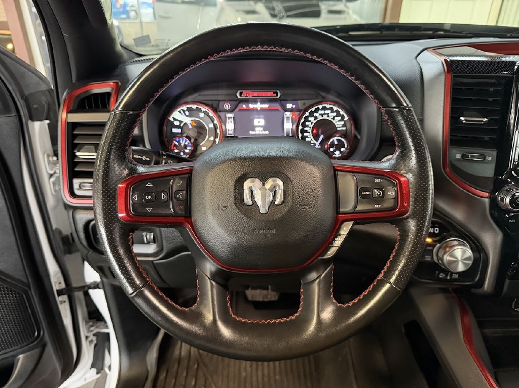 RAM 1500 Rebel Crew Cab SB 4WD 2020