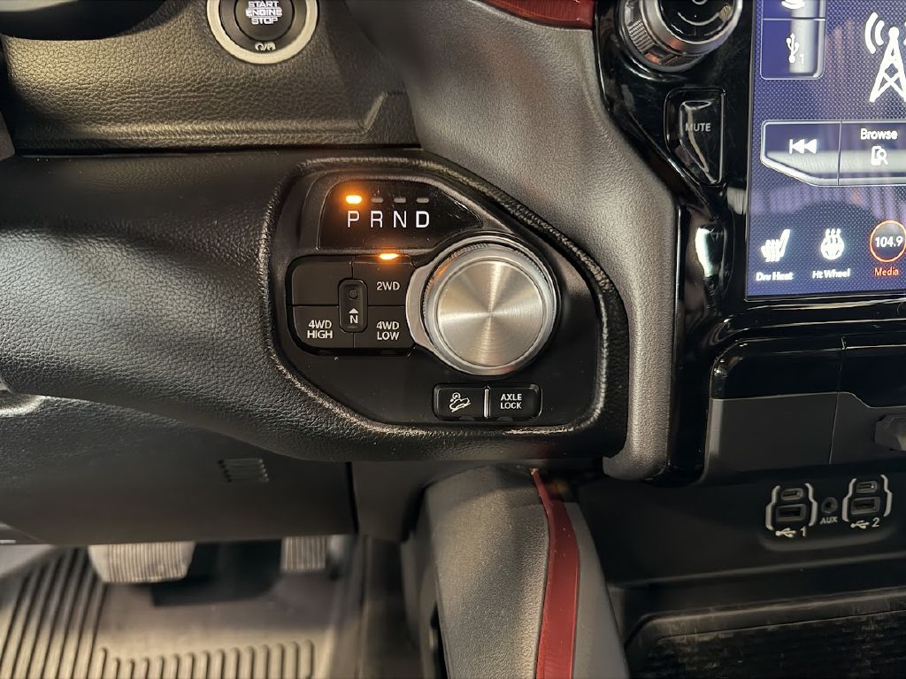 RAM 1500 Rebel Crew Cab SB 4WD 2020