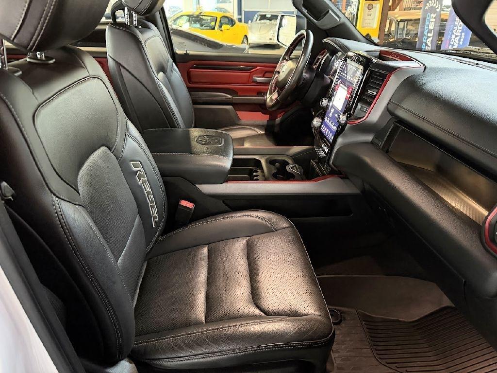 RAM 1500 Rebel Crew Cab SB 4WD 2020